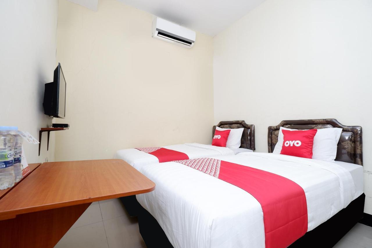 Oyo 1815 Gatsu Residence Semarang Eksteriør bilde