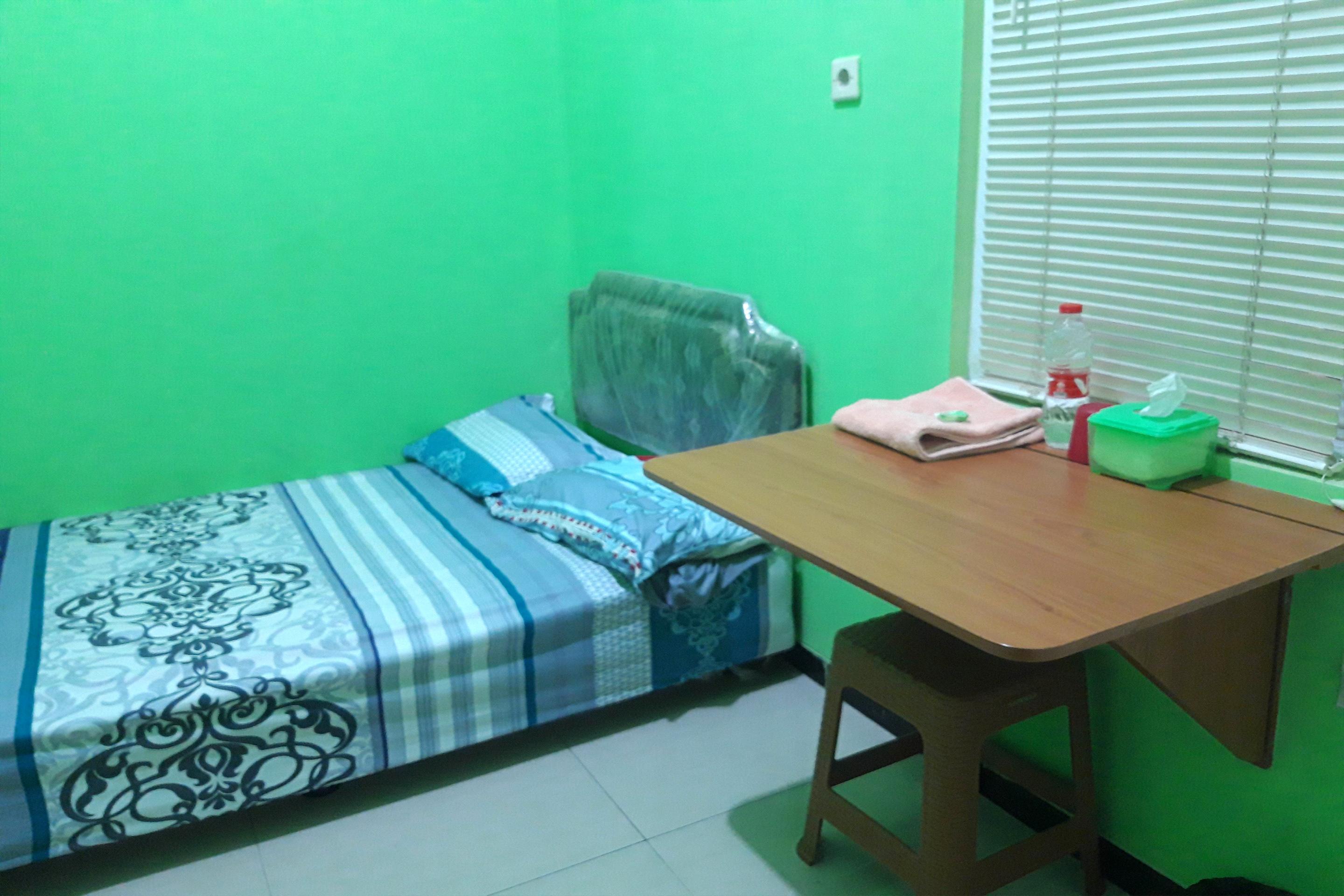 Oyo 1815 Gatsu Residence Semarang Eksteriør bilde