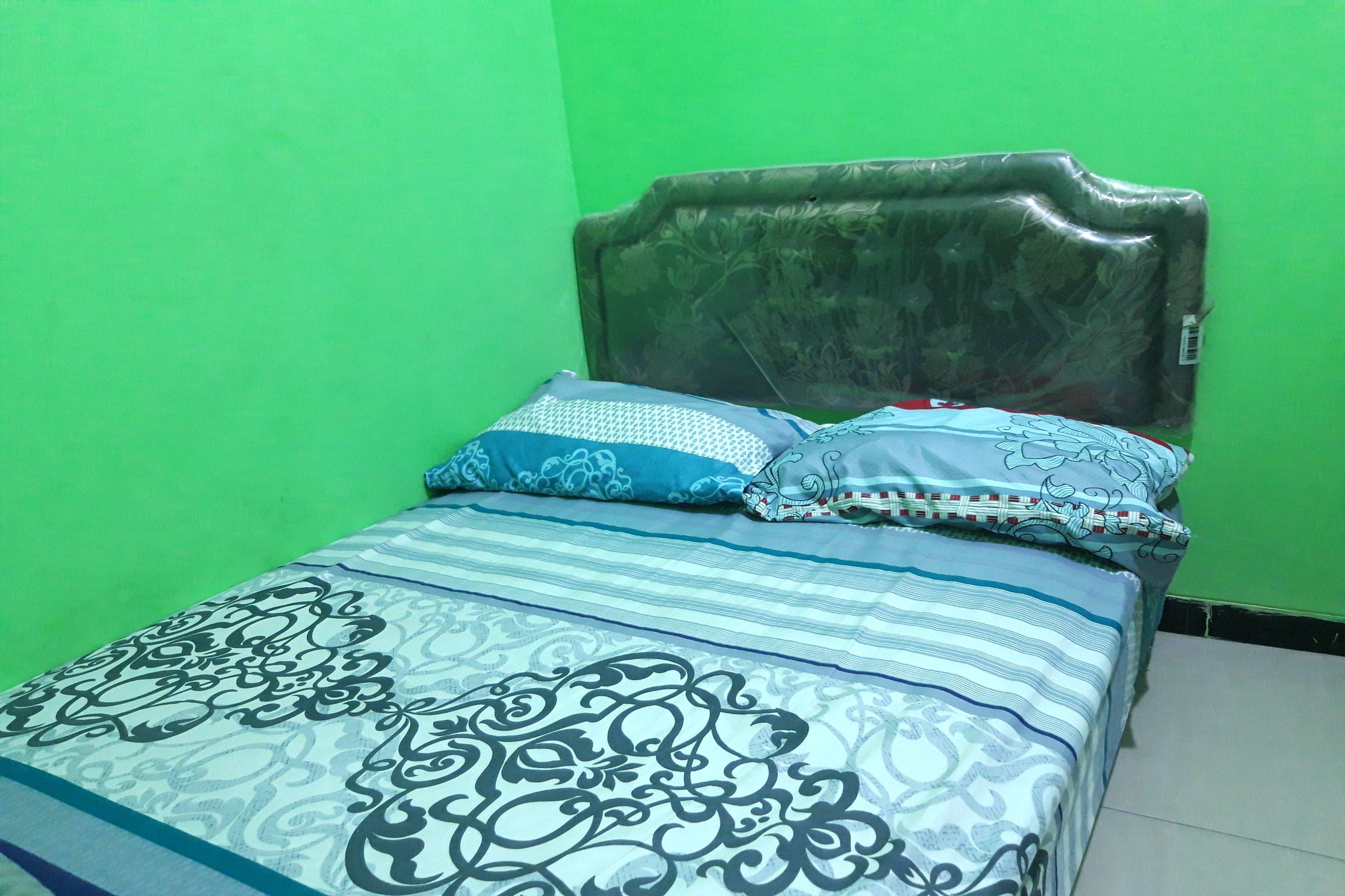 Oyo 1815 Gatsu Residence Semarang Eksteriør bilde